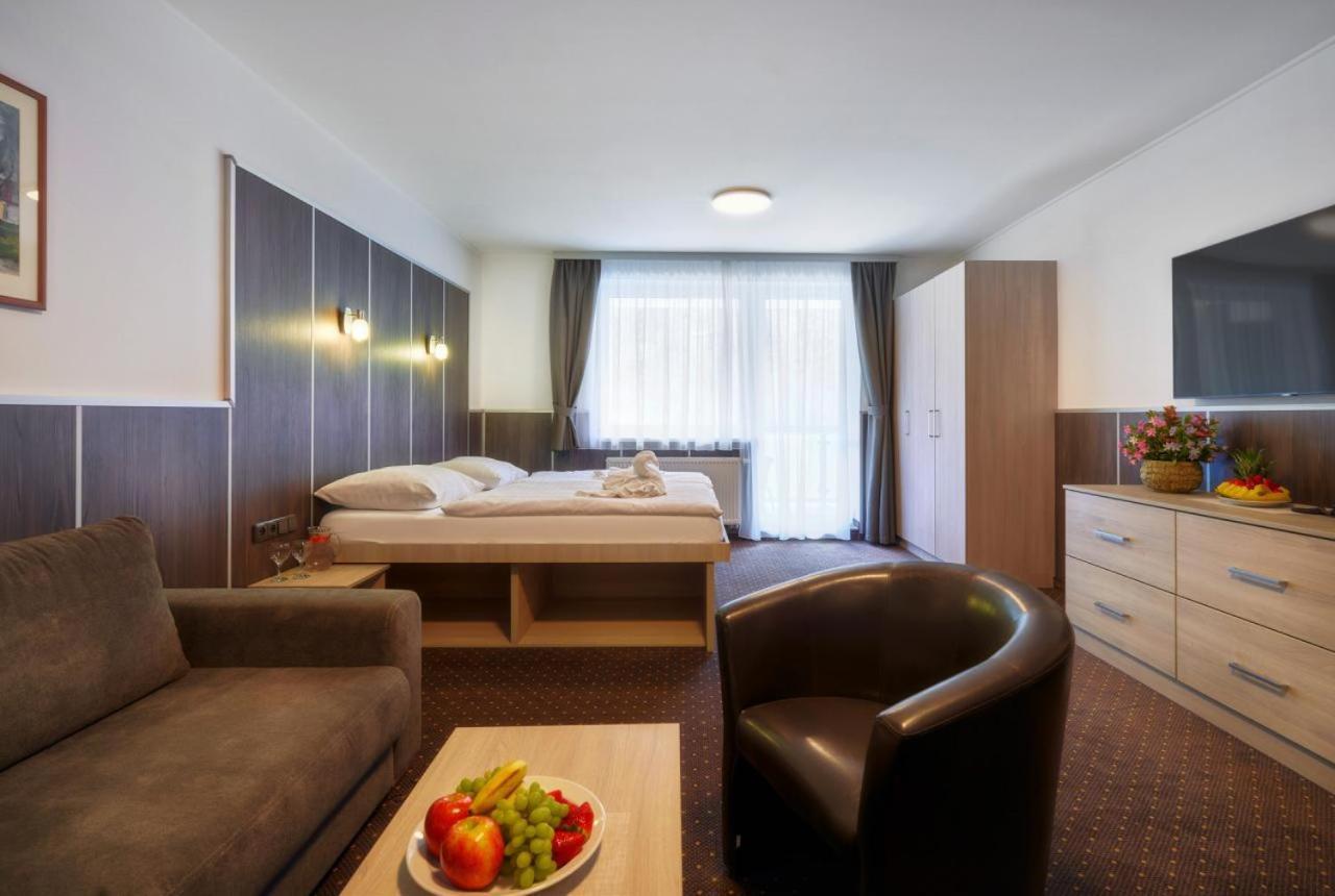 Wellness Hotel GREEN PARADISE Pirkenhammer Exterior foto